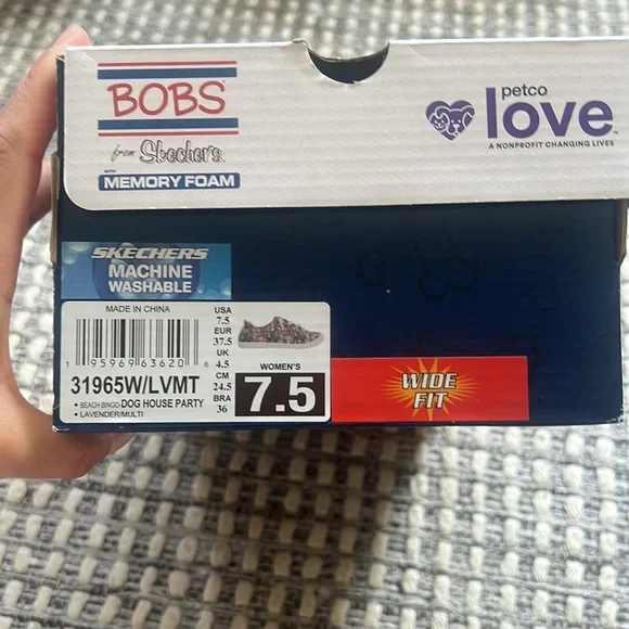 Bob’s with dog print! - Picture 7 of 7